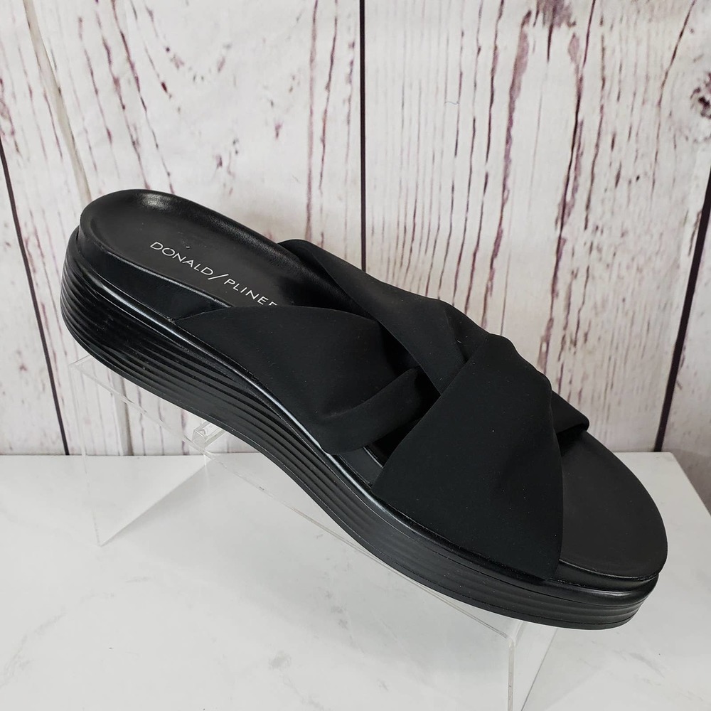 Donald Pliner Wedge Sandal Tie Knot Womens Size 8M Open Toe Synthetic Black